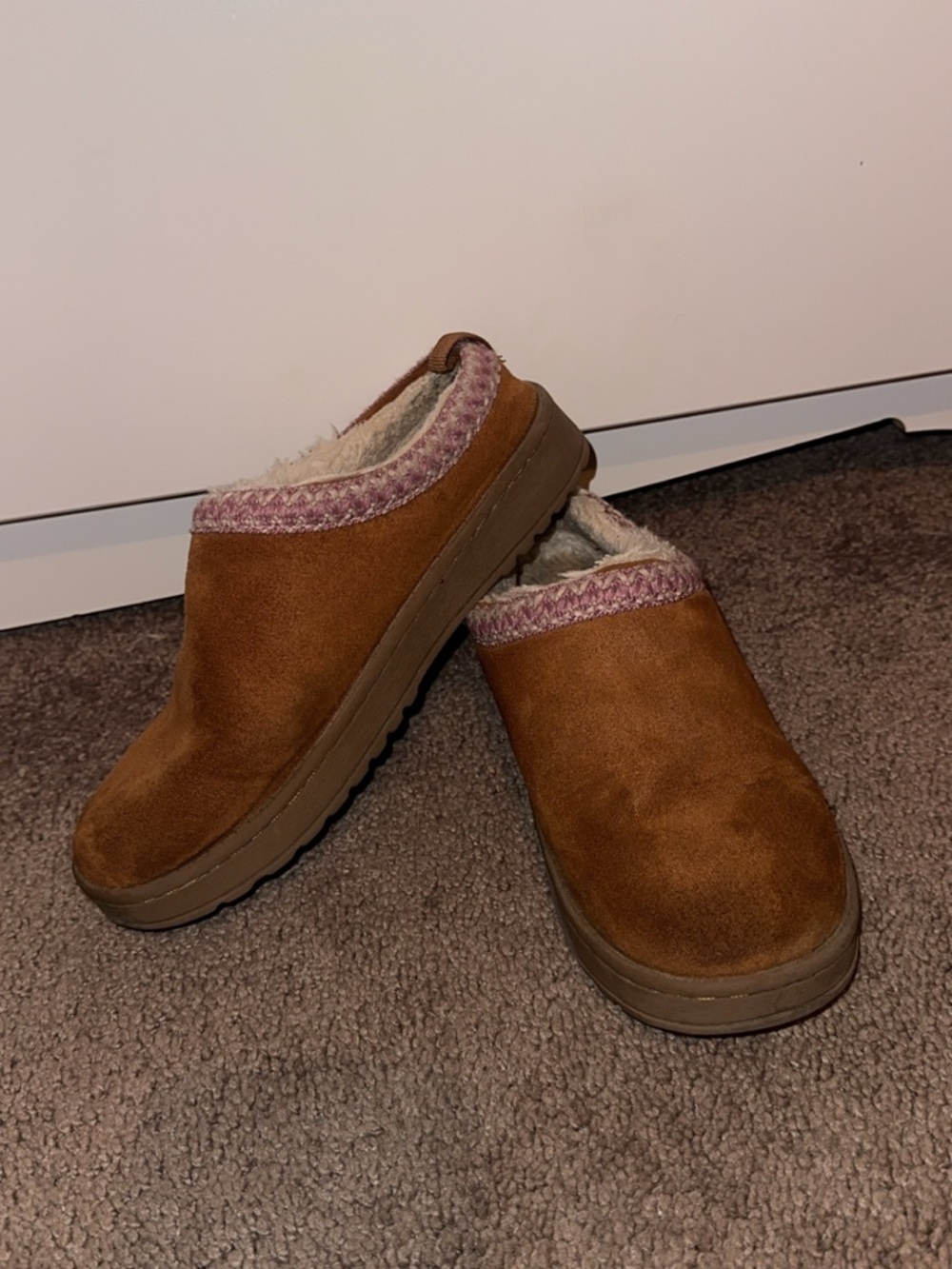 White Mountain Brown Suede Kids' Slip-On Clogs with Pink Trim